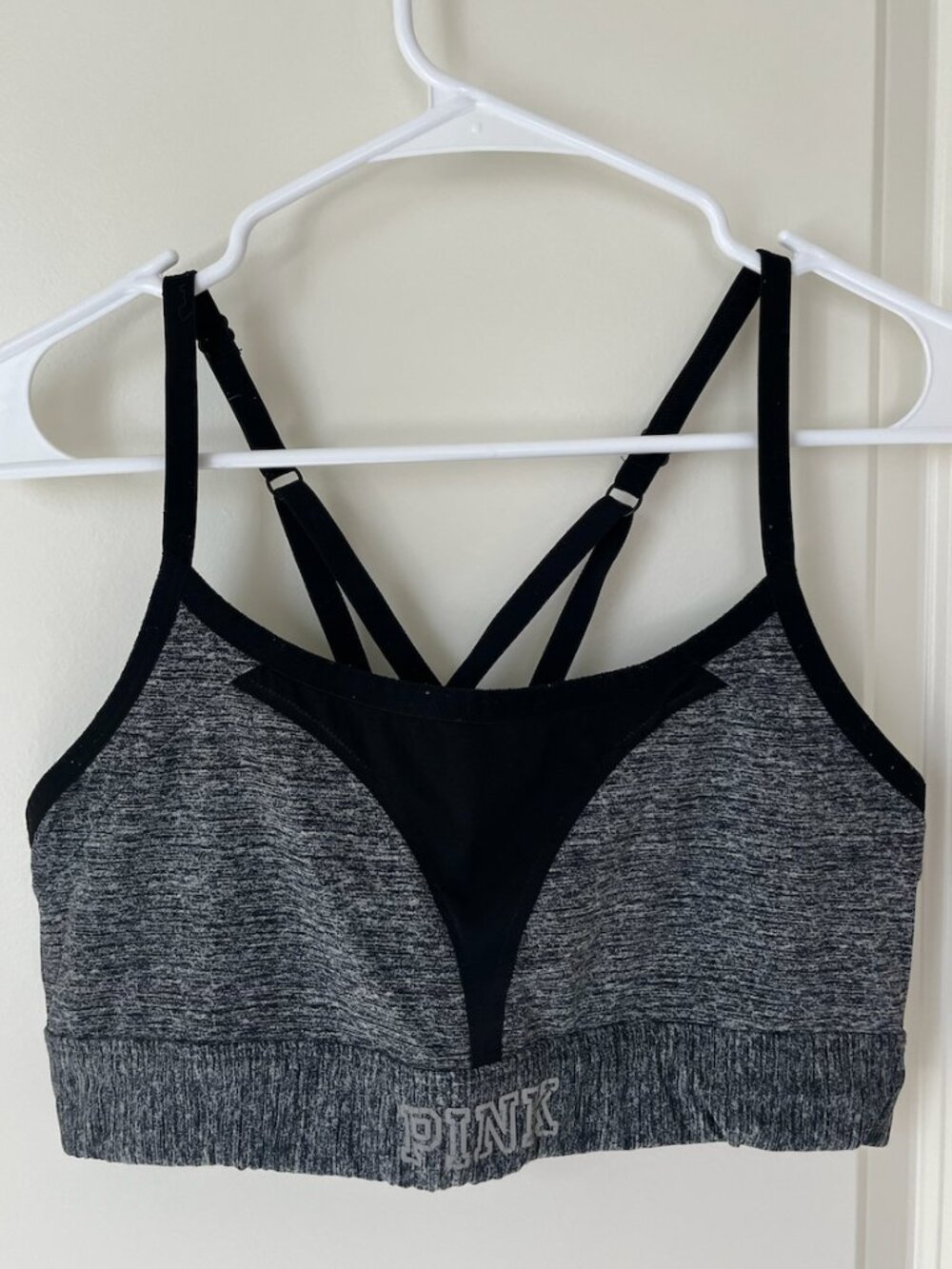 Victoria's Secret PINK Sports Bra